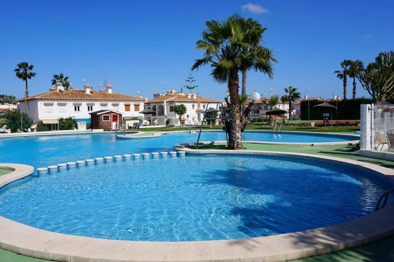 Luxury Bungalow Costa Blanca Ground Floor ,Stayorihuelacosta, Lago Jardin 1#Prp003 Torrevieja Zewnętrze zdjęcie